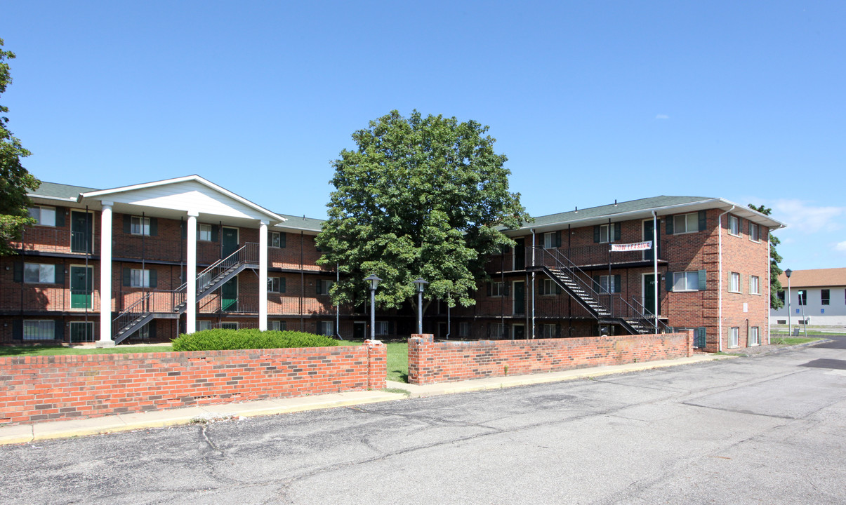 Wildberry Apartments in Columbus, OH - Building Photo