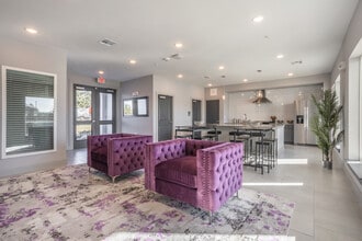 Freehill Street Lofts in Houston, TX - Foto de edificio - Interior Photo
