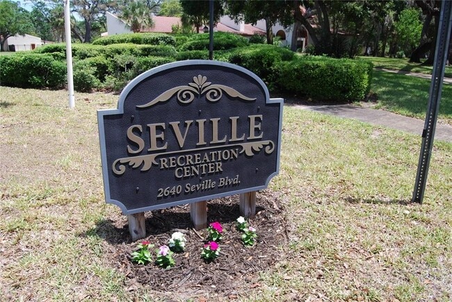 2699 Seville Blvd in Clearwater, FL - Building Photo - Building Photo