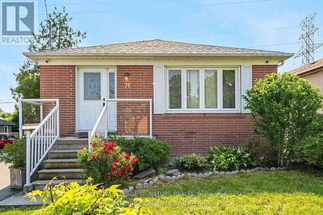 property at 71-71 Redwater Dr