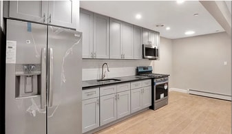 197 E 55th St, Unit 2 in Brooklyn, NY - Building Photo