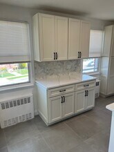 Columbia Gardens Apartments in Hempstead, NY - Building Photo - Building Photo