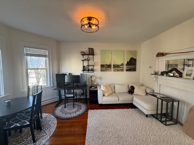 24 Granite St, Unit 2 Beds 1 Bath Apartment Near Union Square, Unit 2 Beds 1 Bath Apartment Near Union Square