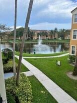 2400 E Preserve Way, Unit 204 in Miramar, FL - Building Photo