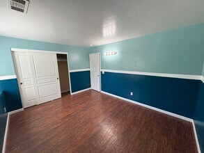 312 W Reese Ave in Visalia, CA - Building Photo - Building Photo