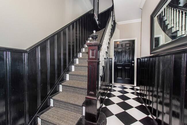 126 Highpoint Ave in Weehawken, NJ - Building Photo - Building Photo