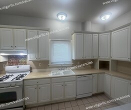 321 Grove St in La Porte, IN - Building Photo - Building Photo