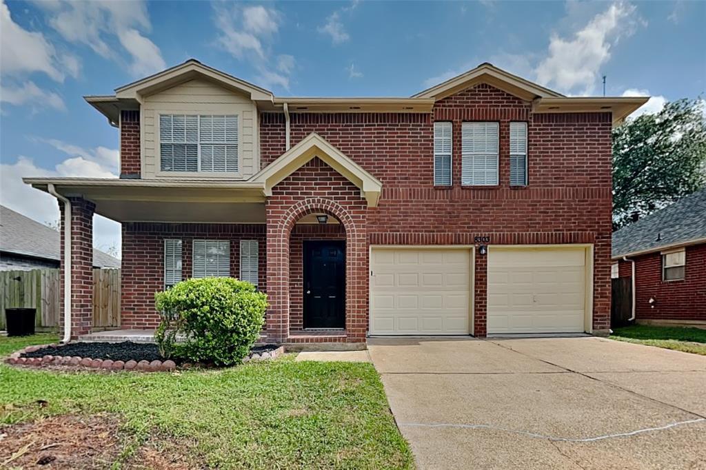 8303 Holmwood Dr in Houston, TX - Building Photo