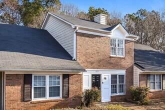 1651 Winchester Way SE in Conyers, GA - Building Photo - Building Photo