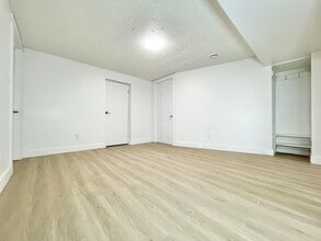 428 Thorold Rd in Welland, ON - Building Photo - Building Photo