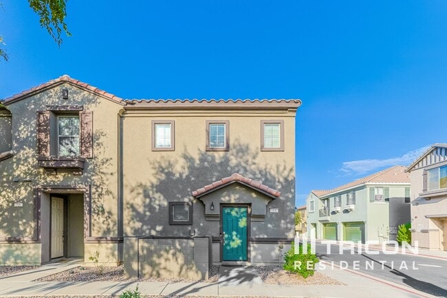property at 1250 S Rialto