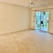 9523 SE 168th Maplesong Ln in the Villages, FL - Building Photo - Building Photo