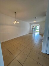 473 NE 194th Terrace in Miami, FL - Building Photo - Building Photo