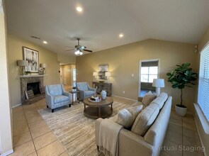 3817 Water Oak Dr in Killeen, TX - Building Photo - Building Photo