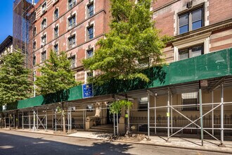 209 W 97th St in New York, NY - Foto de edificio - Building Photo
