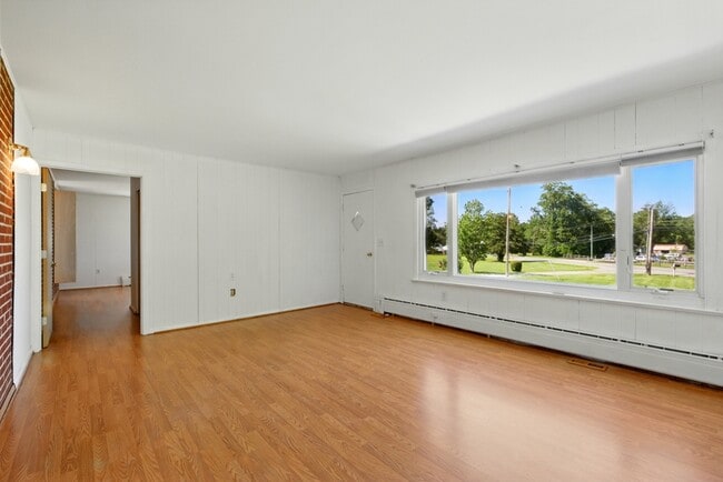 795 Annapolis Rd in Gambrills, MD - Building Photo - Building Photo