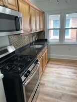 910 Beaconsfield Ave, Unit 910 Beaconsfield in Grosse Pointe Park, MI - Building Photo