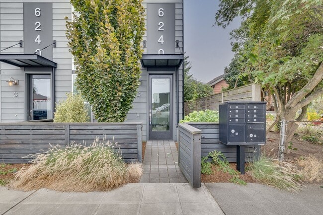 6240 Corson Ave S in Seattle, WA - Building Photo - Building Photo