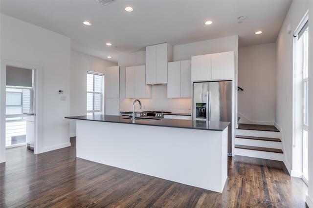 4901 Live Oak St in Dallas, TX - Building Photo