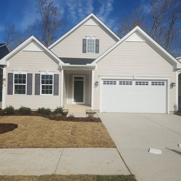 211 Woodland Rd in Williamsburg, VA - Building Photo