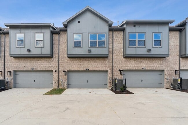 4839 Fuller Ct in Irving, TX - Foto de edificio - Building Photo