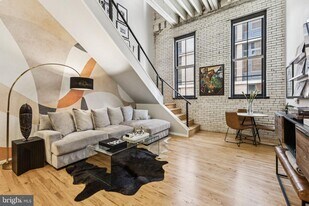 437 New York Ave NW in Washington, DC - Building Photo