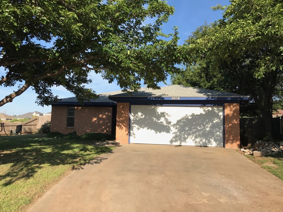 5222 Clearwater Ct in Amarillo, TX - Foto de edificio