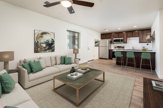 Deer Valley 24 in Phoenix, AZ - Building Photo - Building Photo