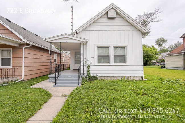 property at 732 E Broadway St