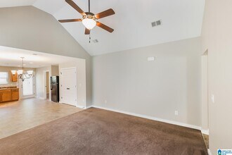 587 Kincaid Cove Ln in Odenville, AL - Building Photo - Building Photo