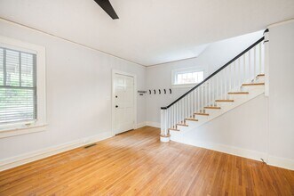 7 Fredonia Ave in Lynchburg, VA - Building Photo - Building Photo