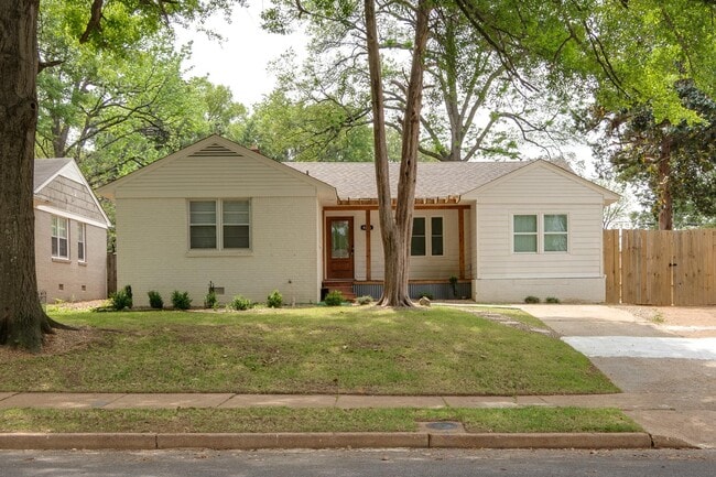 4885 Flamingo Rd in Memphis, TN - Building Photo - Building Photo