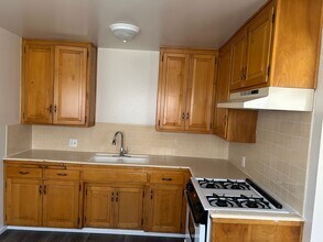 108 Garnsey Ave in Bakersfield, CA - Building Photo - Building Photo