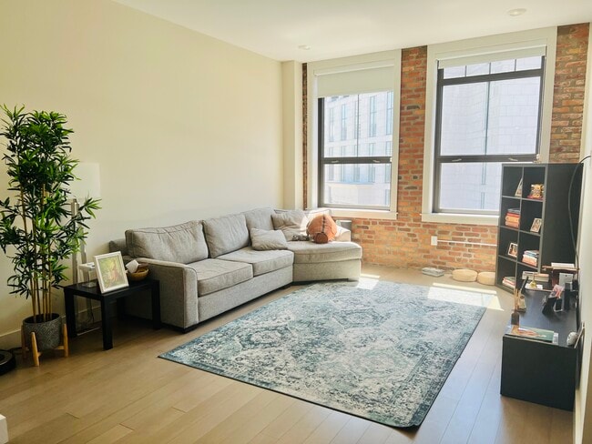 property at 121 Portland St