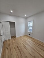 15 Voorhees St in Newark, NJ - Building Photo
