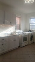 954 E Grand St, Unit 1 in Elizabeth, NJ - Building Photo