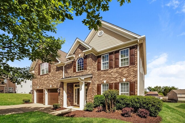 5830 Mitchell Grant Way in Charlotte, NC - Building Photo - Building Photo