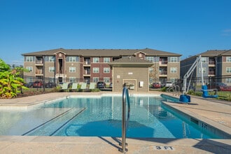 Villas at Colt Run Apartments in Houston, TX - Building Photo - Building Photo