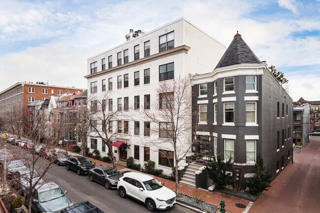 The Willard in Washington, DC - Building Photo - Building Photo