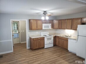 7708 Longstreet Dr in Raleigh, NC - Building Photo - Building Photo