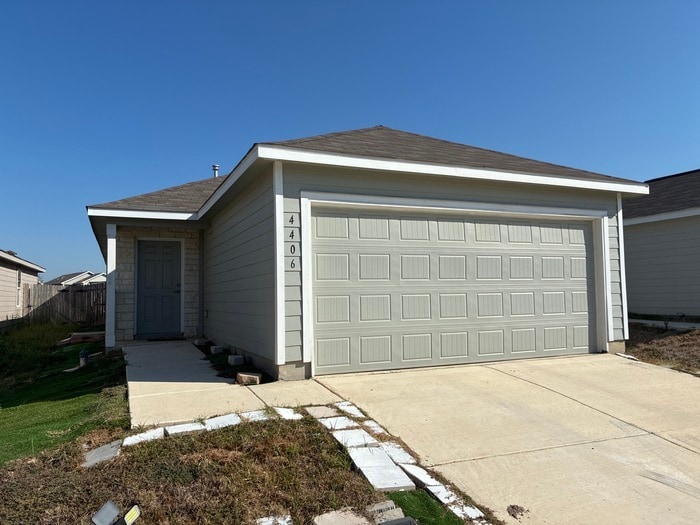 4406 Zoe Pass in San Antonio, TX - Building Photo