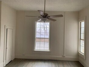 617 W Gandy St in Denison, TX - Building Photo - Building Photo