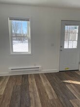 17 Knoxville Ct in Groton, CT - Foto de edificio - Building Photo