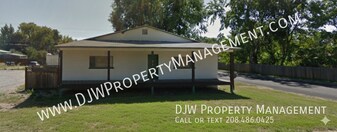 1914 S Owyhee St in Boise, ID - Building Photo