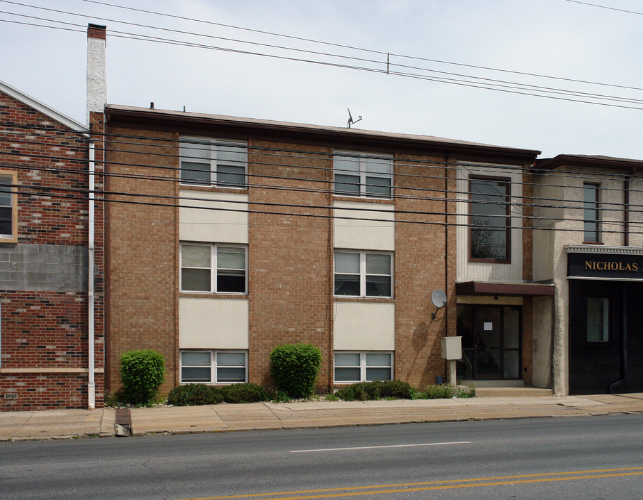 1971 W Ridge Pike in Norristown, PA - Building Photo