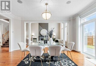 20 Ralph Chalmers Ave in Markham, ON - Building Photo - Building Photo