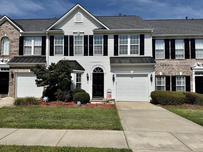 property at 255 Horizon Cir
