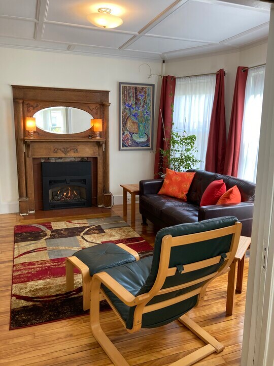 123 Glenwood Ave, Unit 123GlenwoodAve. in Portland, ME - Building Photo