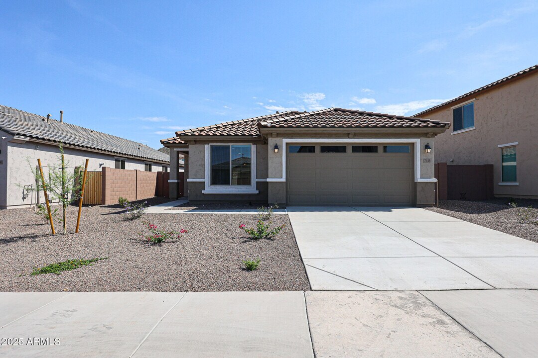 7148 W Bent Tree Dr in Peoria, AZ - Building Photo
