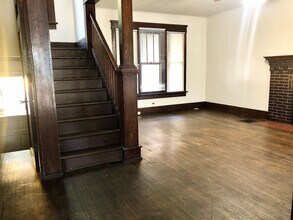 2015 Summit St in Columbus, OH - Building Photo - Building Photo